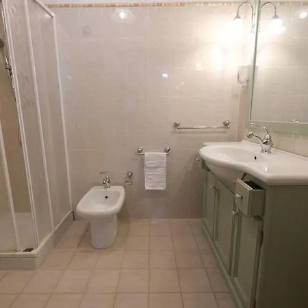 La Collinetta Farm stay *